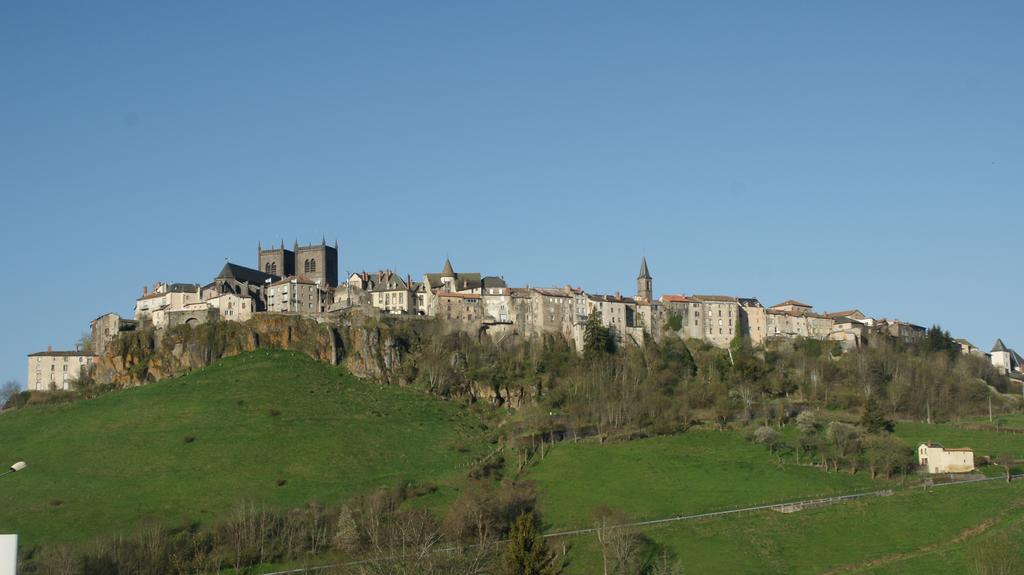Brit Essentiel Saint-flour 2* Saint-Flour (Cantal)